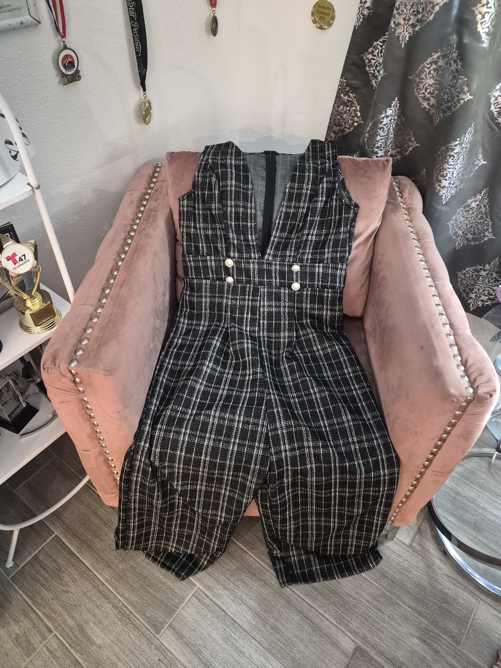 SHEIN Black & White Plaid V-Neck Sleeveless Jumpsuit